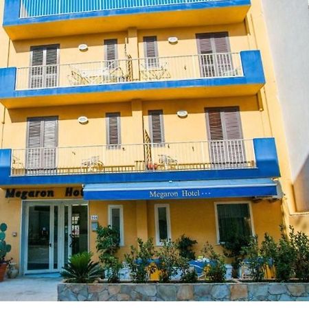 Megaron Hotel Pozzallo Eksteriør billede