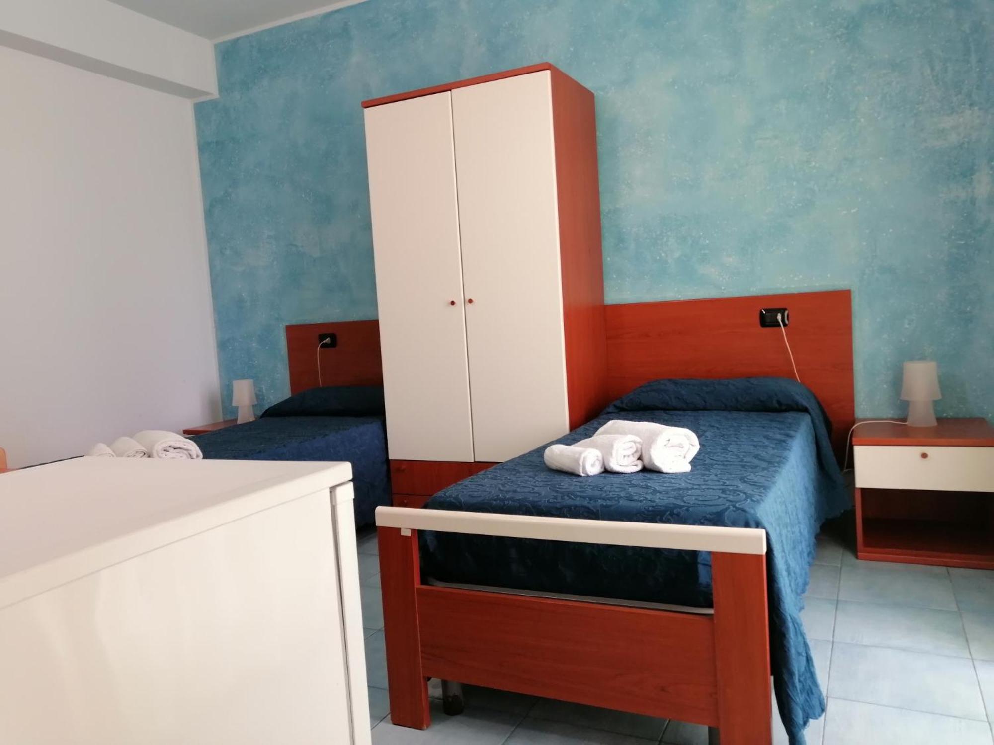 Megaron Hotel Pozzallo Eksteriør billede